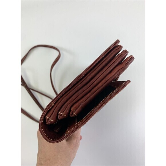 Chaos Leather Crossbody Purse Red Flap Snap Organizer Credit Card ID Multi Zip - Picture 5 of 16